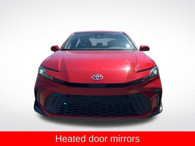 Used 2025 Toyota Camry SE FWD image 9