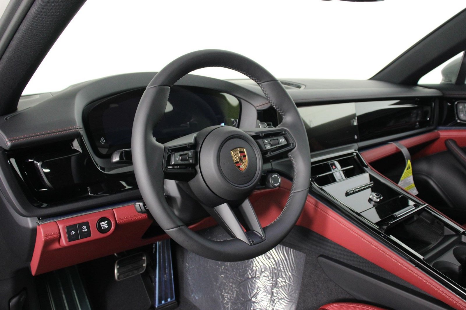 New 2026 Porsche Panamera RWD image 4