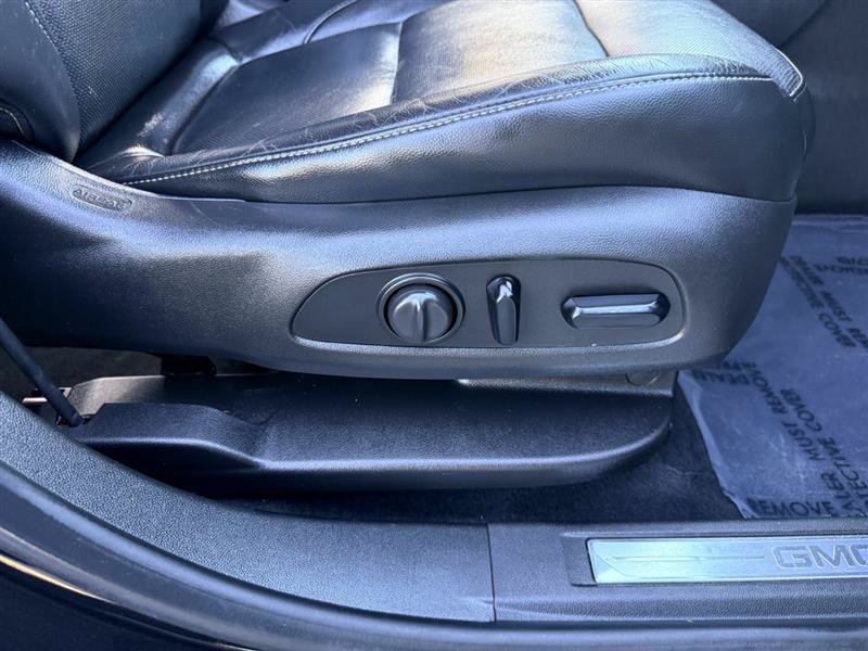 Used 2018 GMC Acadia SLT AWD/4WD image 14