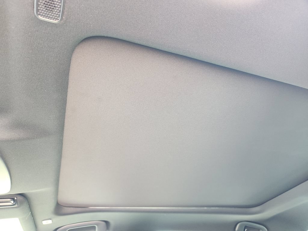 New 2026 Toyota Camry Hybrid FWD image 23