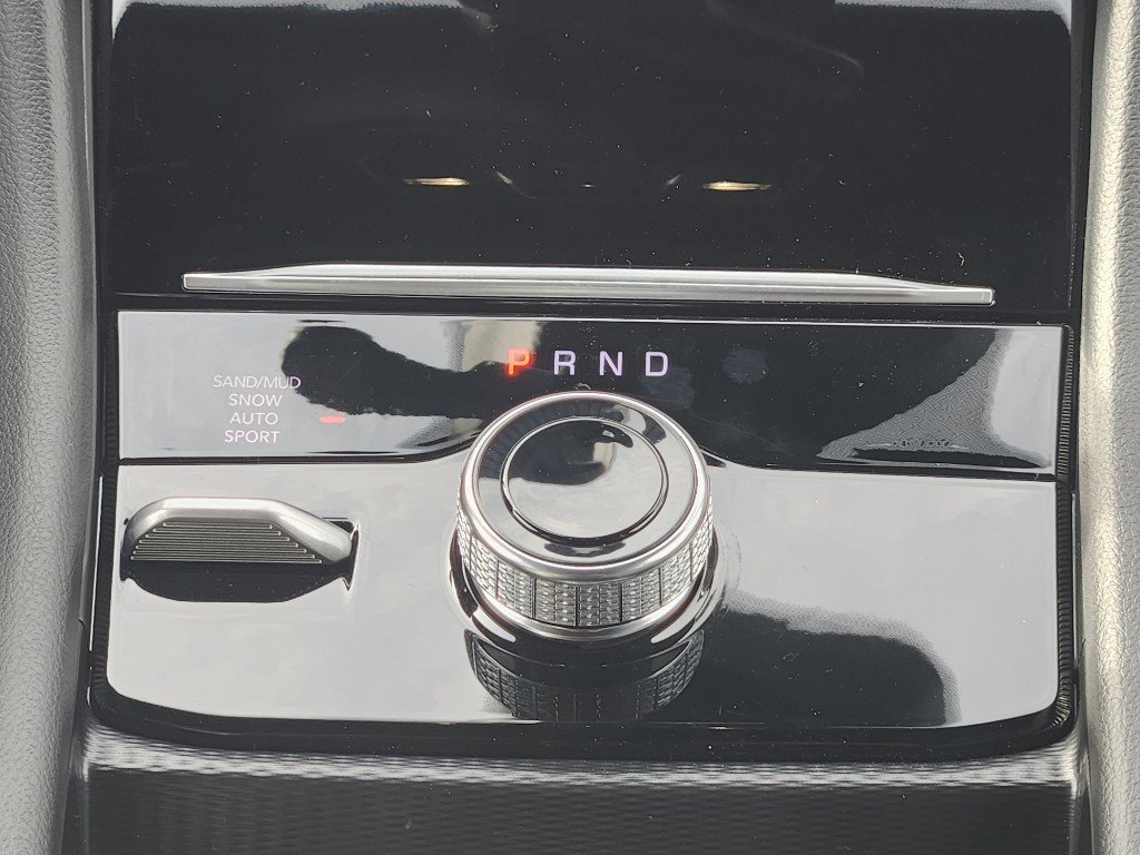 Used 2025 Jeep Grand Cherokee Limited w/ Trailer Tow Package image 23