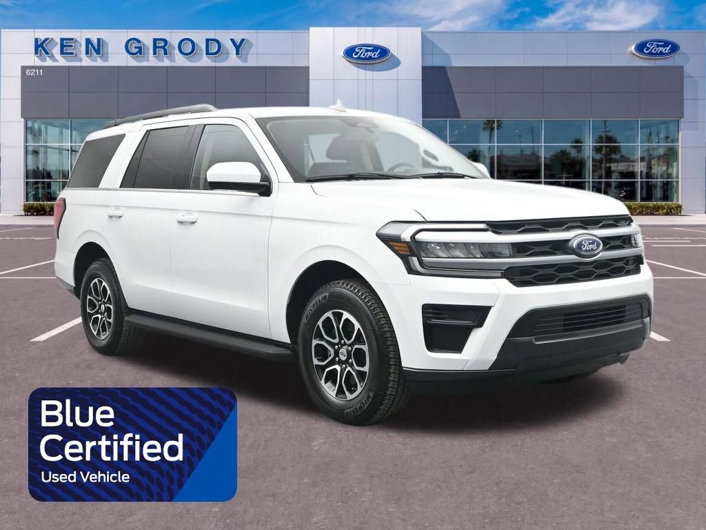 Used 2024 Ford Expedition XLT RWD image 1