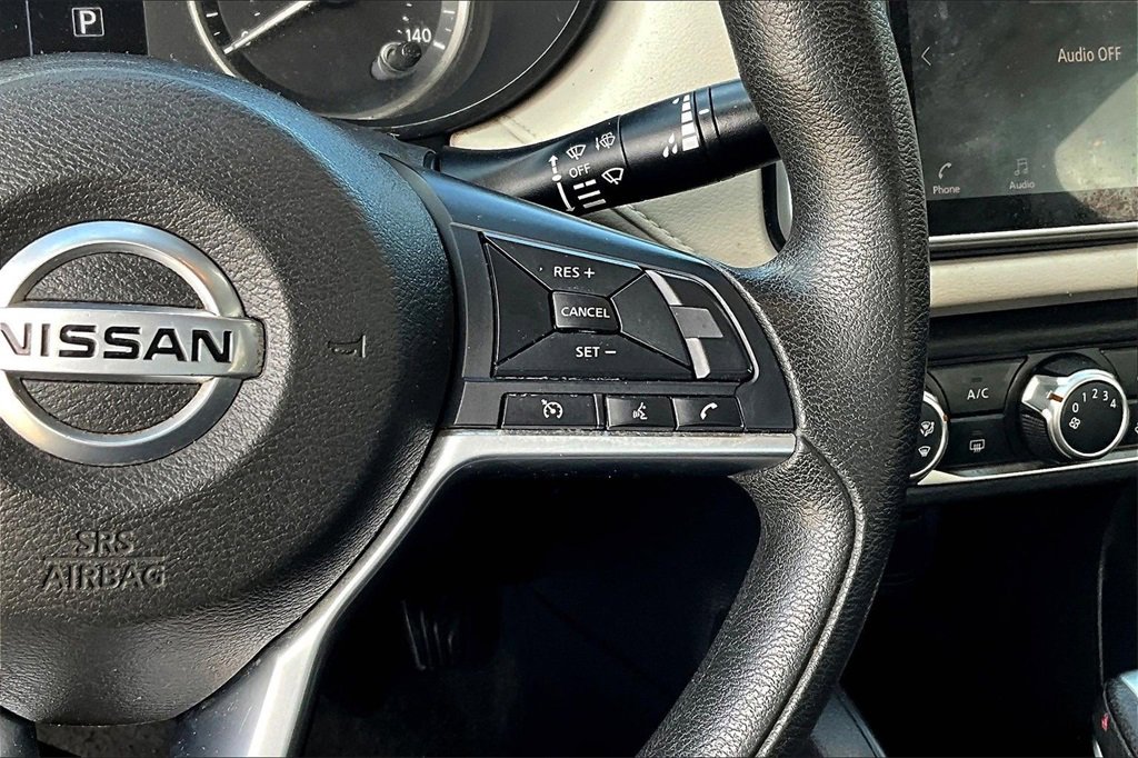 Used 2021 Nissan Versa SV image 17