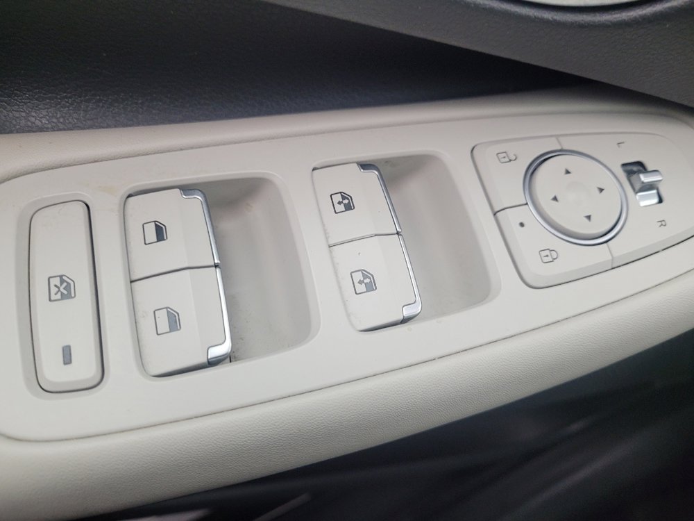 Used 2021 Hyundai Sonata SEL image 27