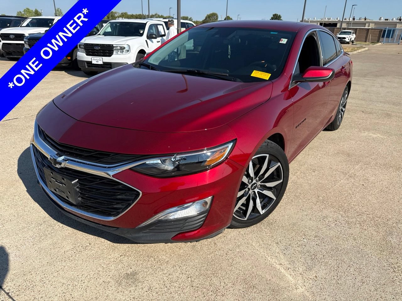Used 2024 Chevrolet Malibu RS FWD image 1