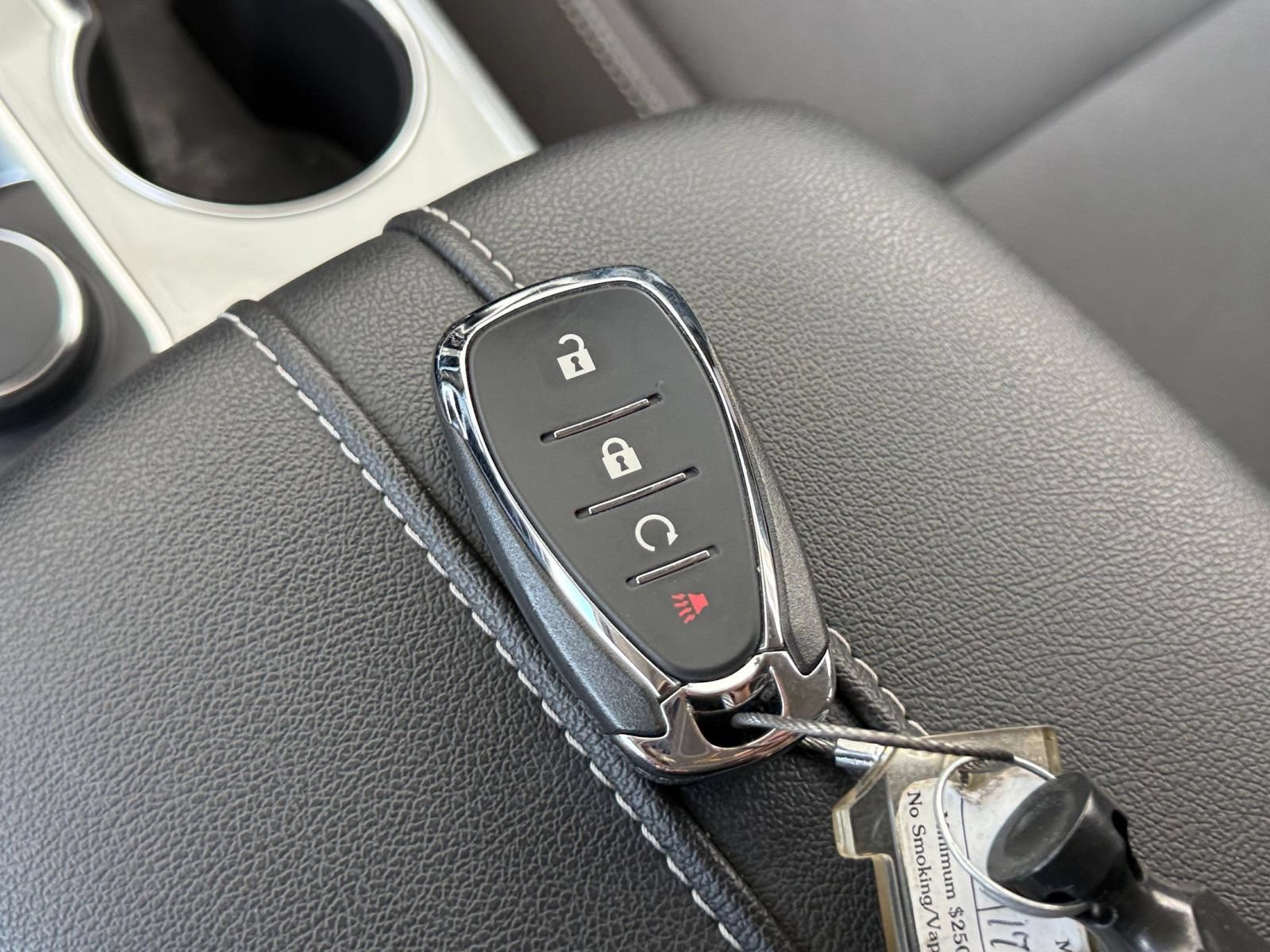 Used 2025 Chevrolet Blazer LT FWD image 21