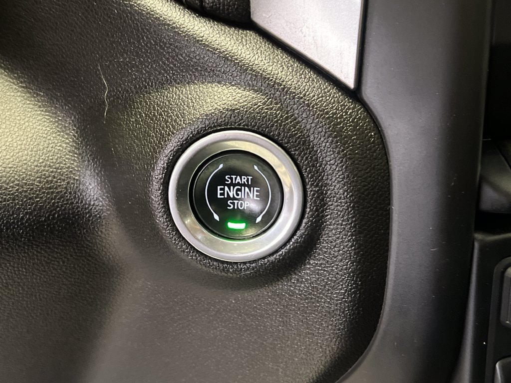Used 2019 Chevrolet Silverado 1500 LT w/ All-Star Edition AWD/4WD image 29