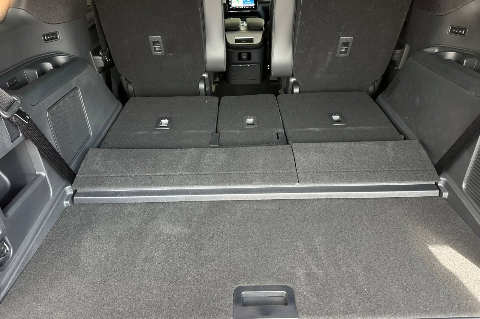 New 2026 Lincoln Navigator Reserve w/ Jet Appearance Package AWD/4WD image 15