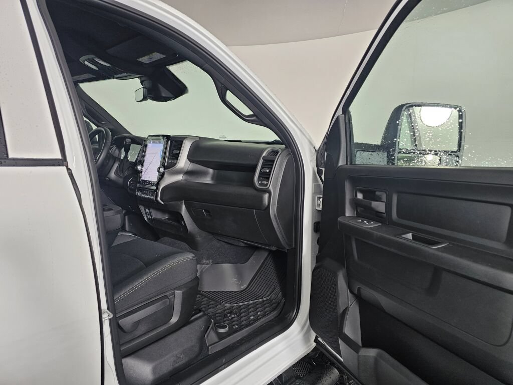 New 2026 RAM 2500 Warlock AWD/4WD image 37
