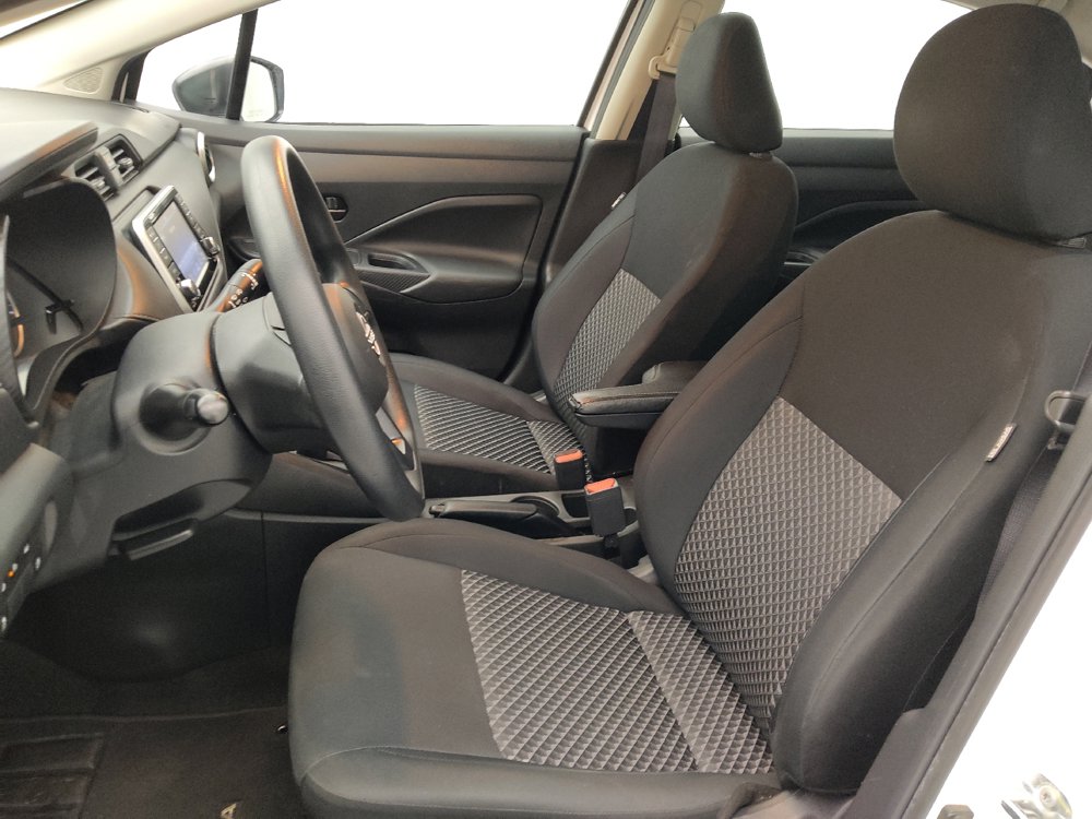 Used 2023 Nissan Versa S FWD image 17