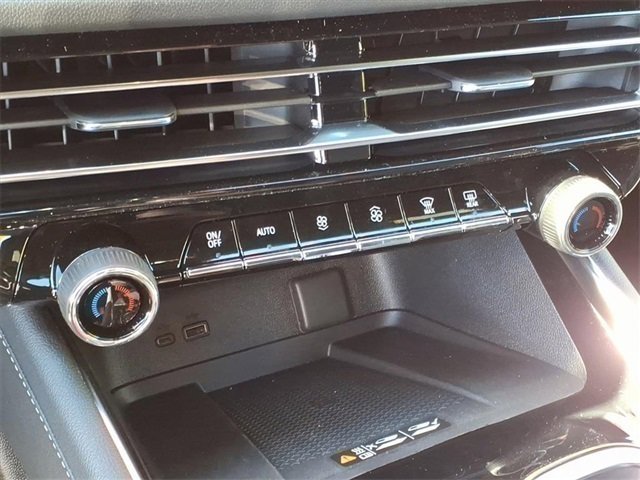 New 2026 Chevrolet Traverse LT w/ Driver Confidence Package image 19