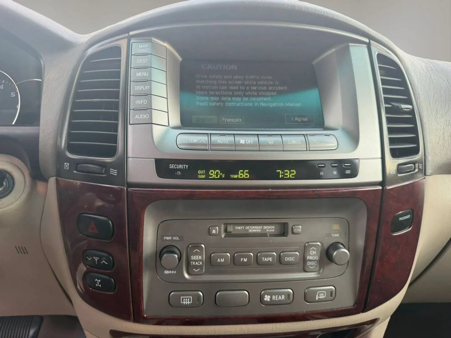 Used 2004 Toyota Land Cruiser w/ Convenience Pkg AWD/4WD image 26