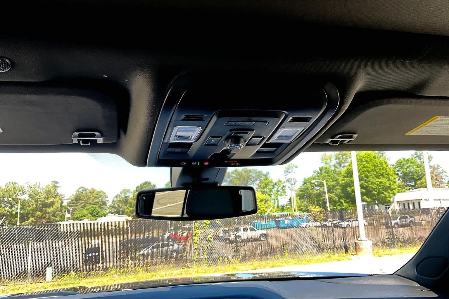 Used 2021 GMC Yukon Denali AWD/4WD image 36