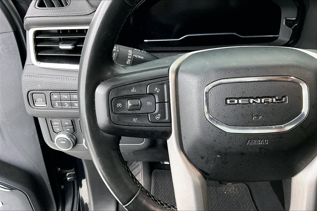 Used 2023 GMC Yukon Denali AWD/4WD image 23