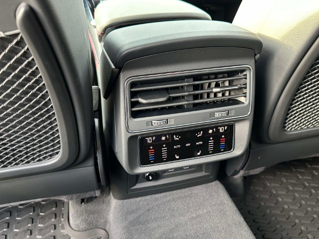 Certified 2026 Audi Q7 3.0T Prestige AWD/4WD image 15