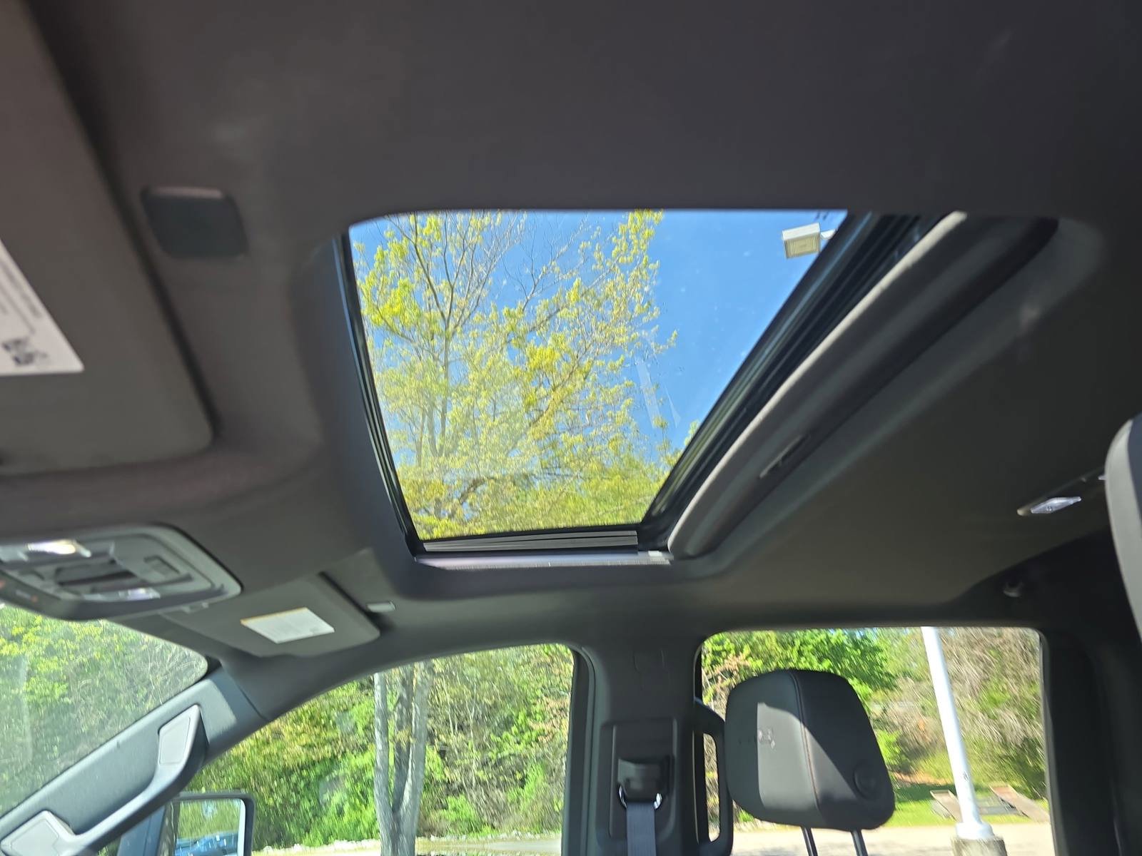 Used 2024 GMC Sierra 2500 AT4 w/ AT4 Premium Plus Package image 32