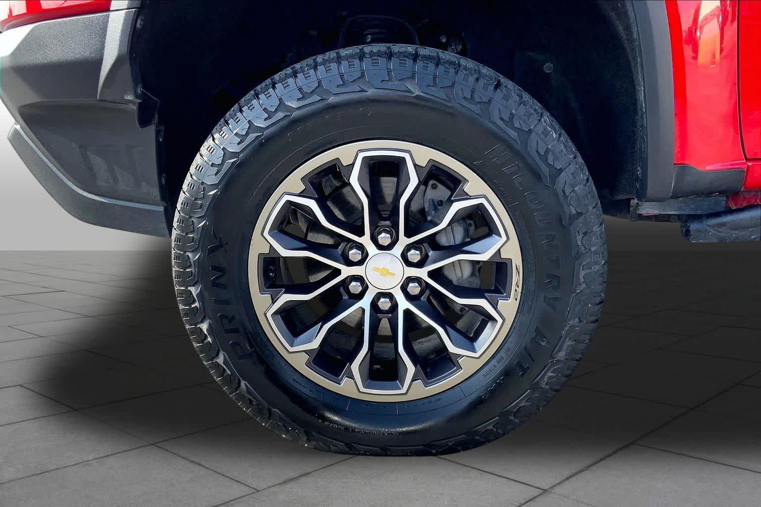 Used 2020 Chevrolet Colorado ZR2 AWD/4WD image 11