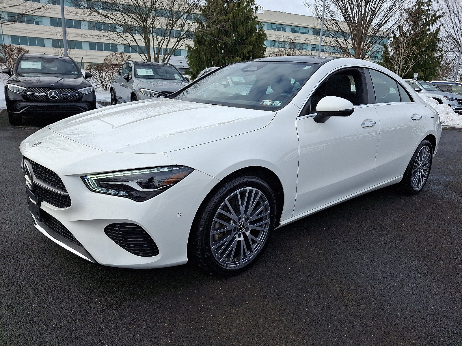 Certified 2025 Mercedes-Benz CLA 250 4MATIC image 3
