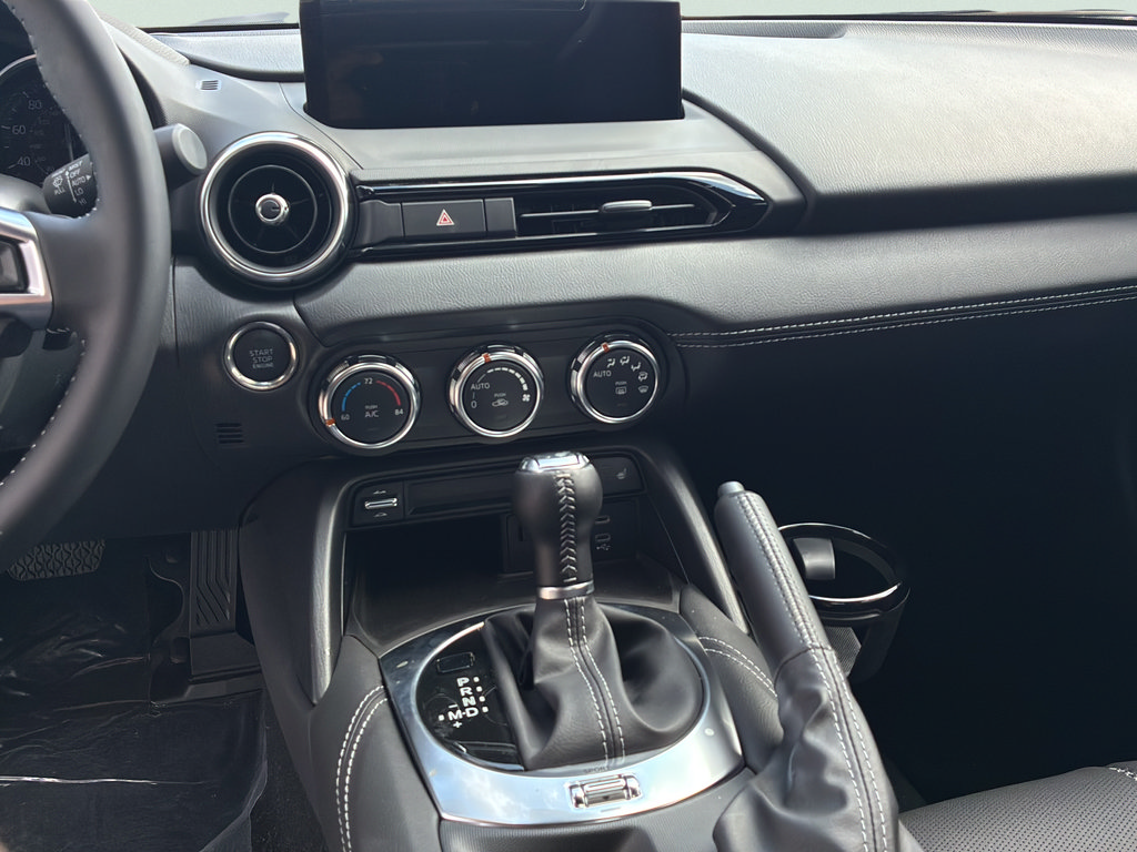New 2026 MAZDA MX-5 Miata RF Grand Touring RWD image 26