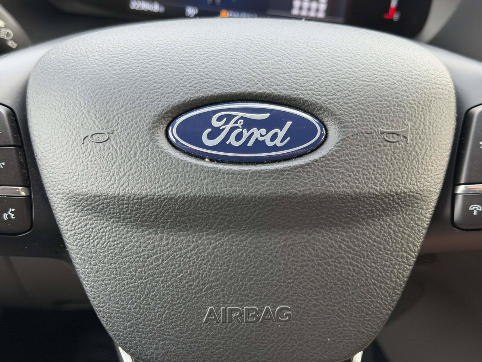 Used 2026 Ford Transit 350 XLT RWD image 25