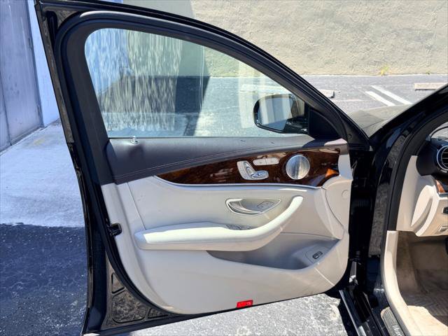 Used 2017 Mercedes-Benz E 300 image 12