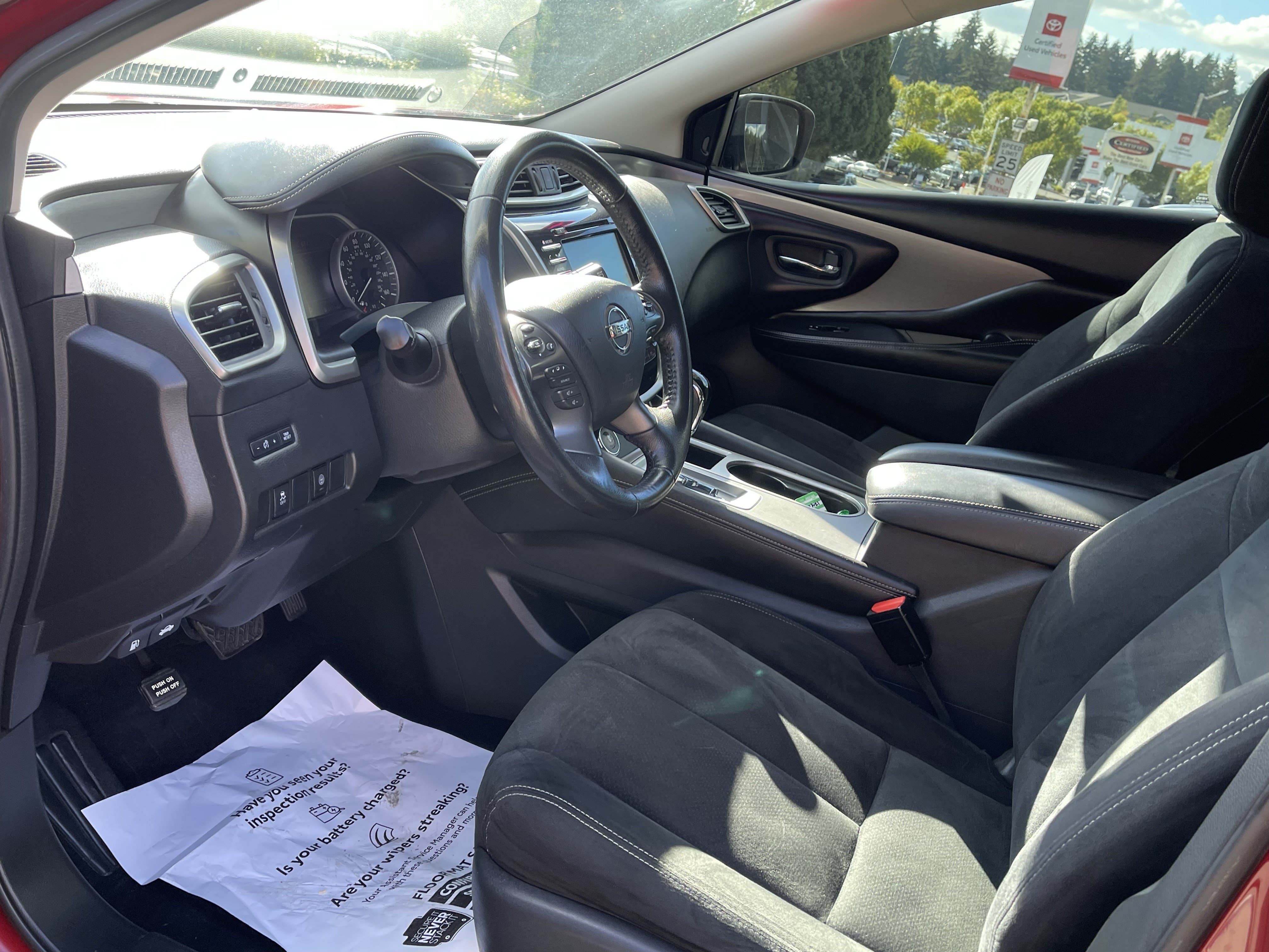 Used 2021 Nissan Murano SV AWD/4WD image 9