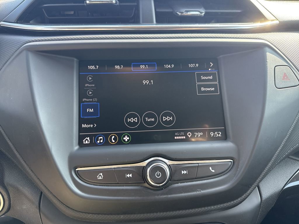 Used 2021 Chevrolet TrailBlazer LT AWD/4WD image 13