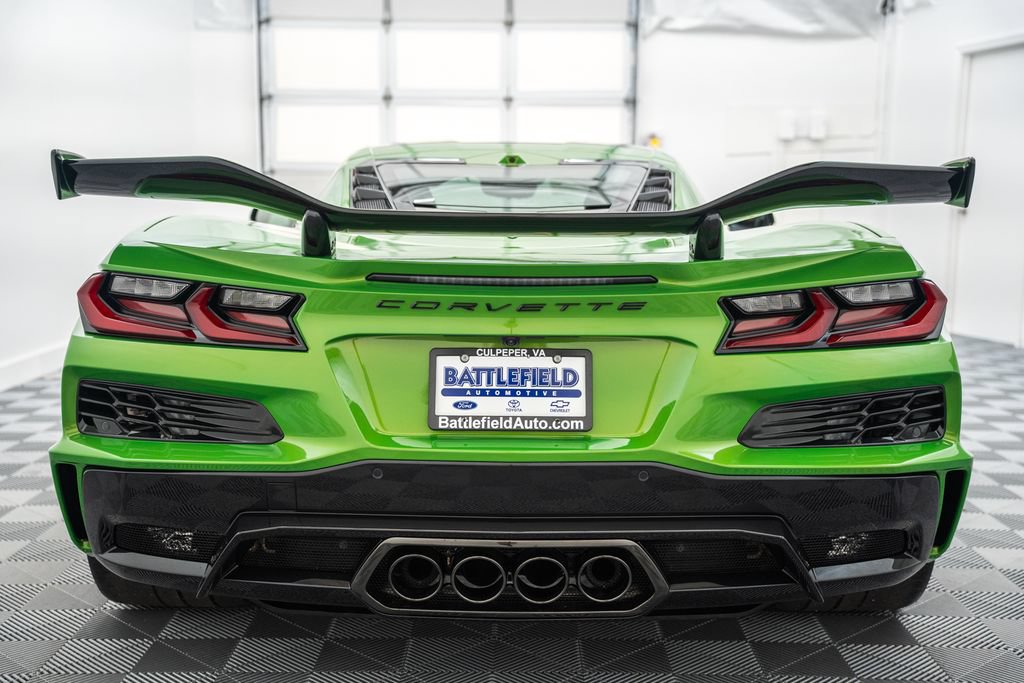 New 2026 Chevrolet Corvette Z06 w/ Z07 Performance Package RWD image 7