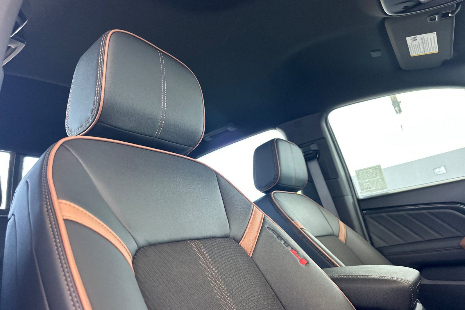 Certified 2026 GMC Canyon AT4 AWD/4WD image 20