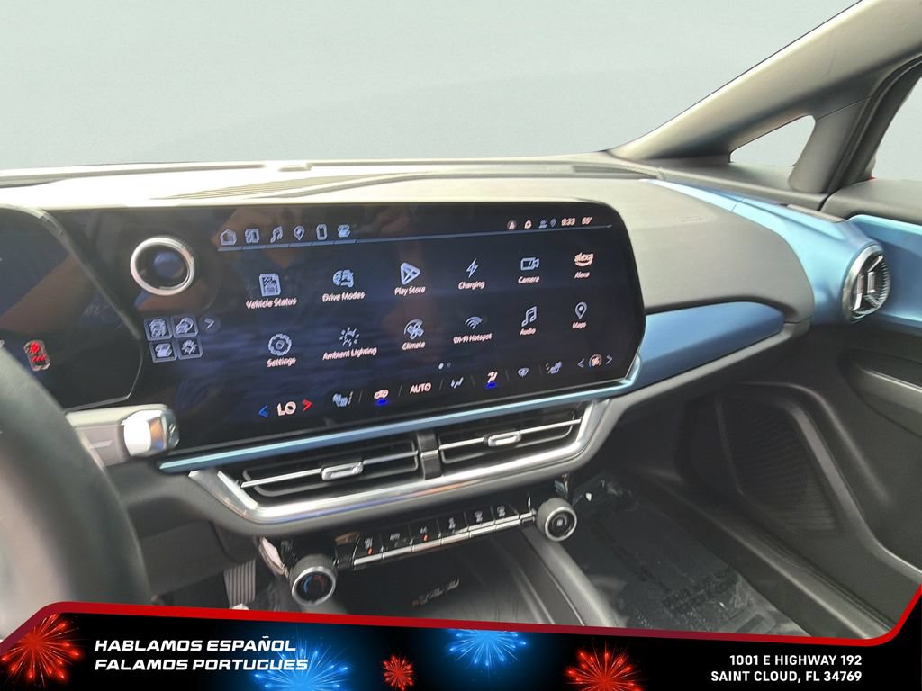Certified 2025 Chevrolet Equinox EV LT w/ Convenience Package FWD image 18