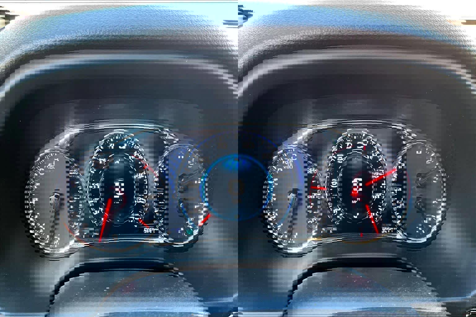 Used 2019 GMC Acadia Denali image 24