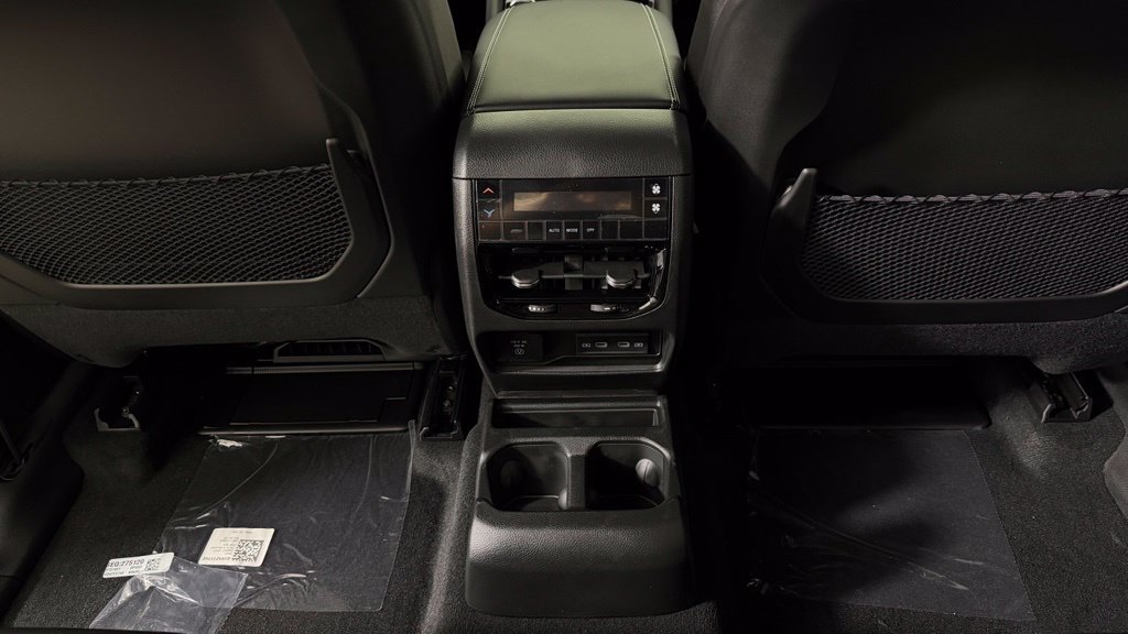 New 2027 Jeep Grand Cherokee L Limited AWD/4WD image 27