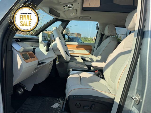 New 2025 Volkswagen ID. Buzz 1st Edition image 19