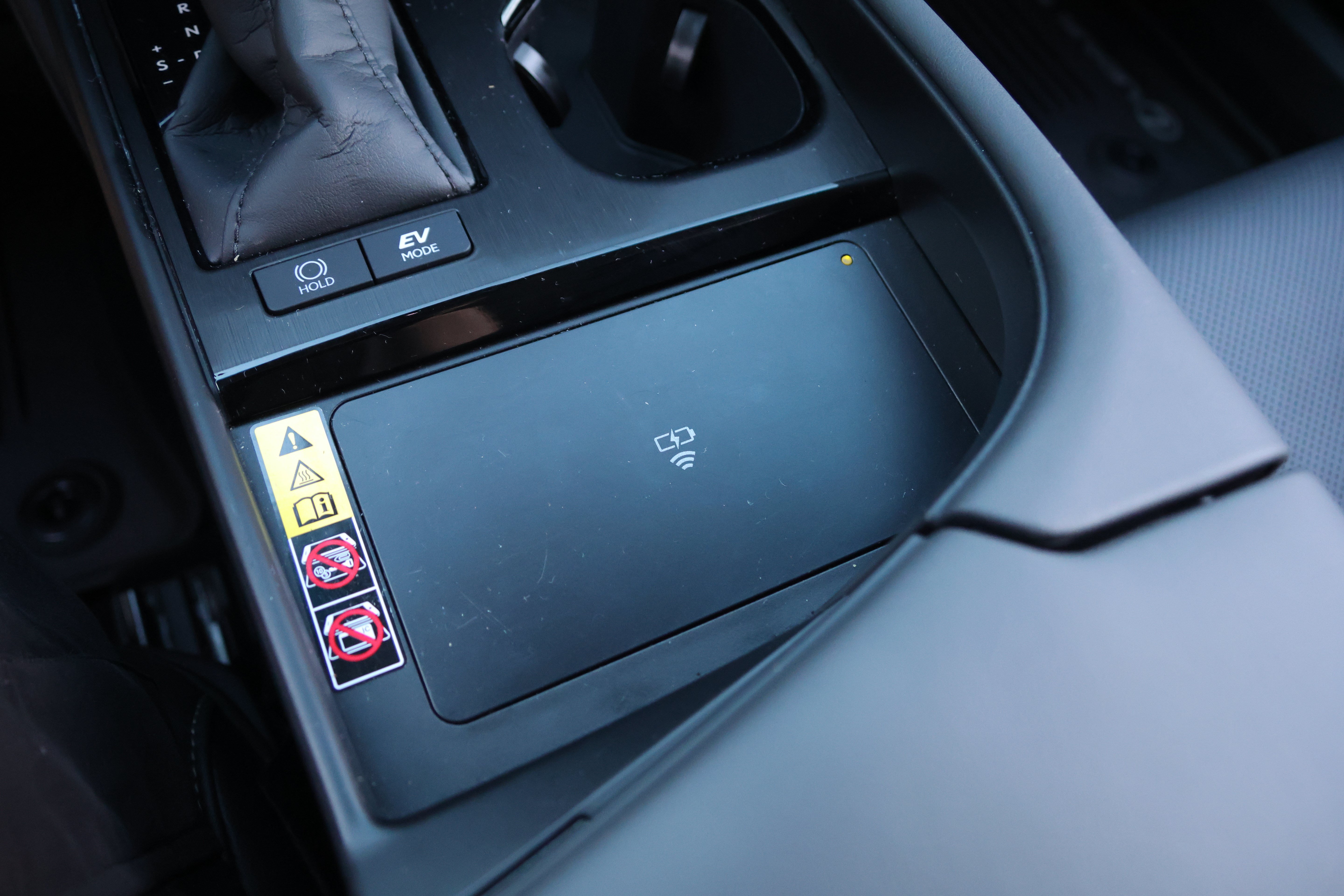 Certified 2025 Lexus ES 300h w/ Premium Package FWD image 29