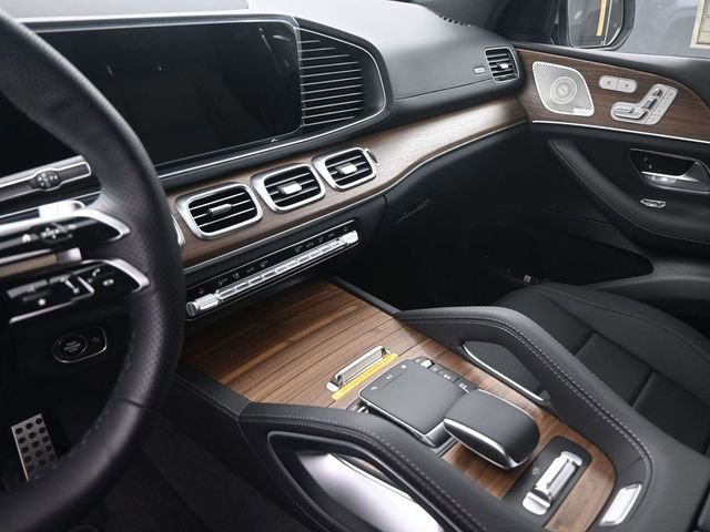 New 2025 Mercedes-Benz GLS 450 4MATIC image 31