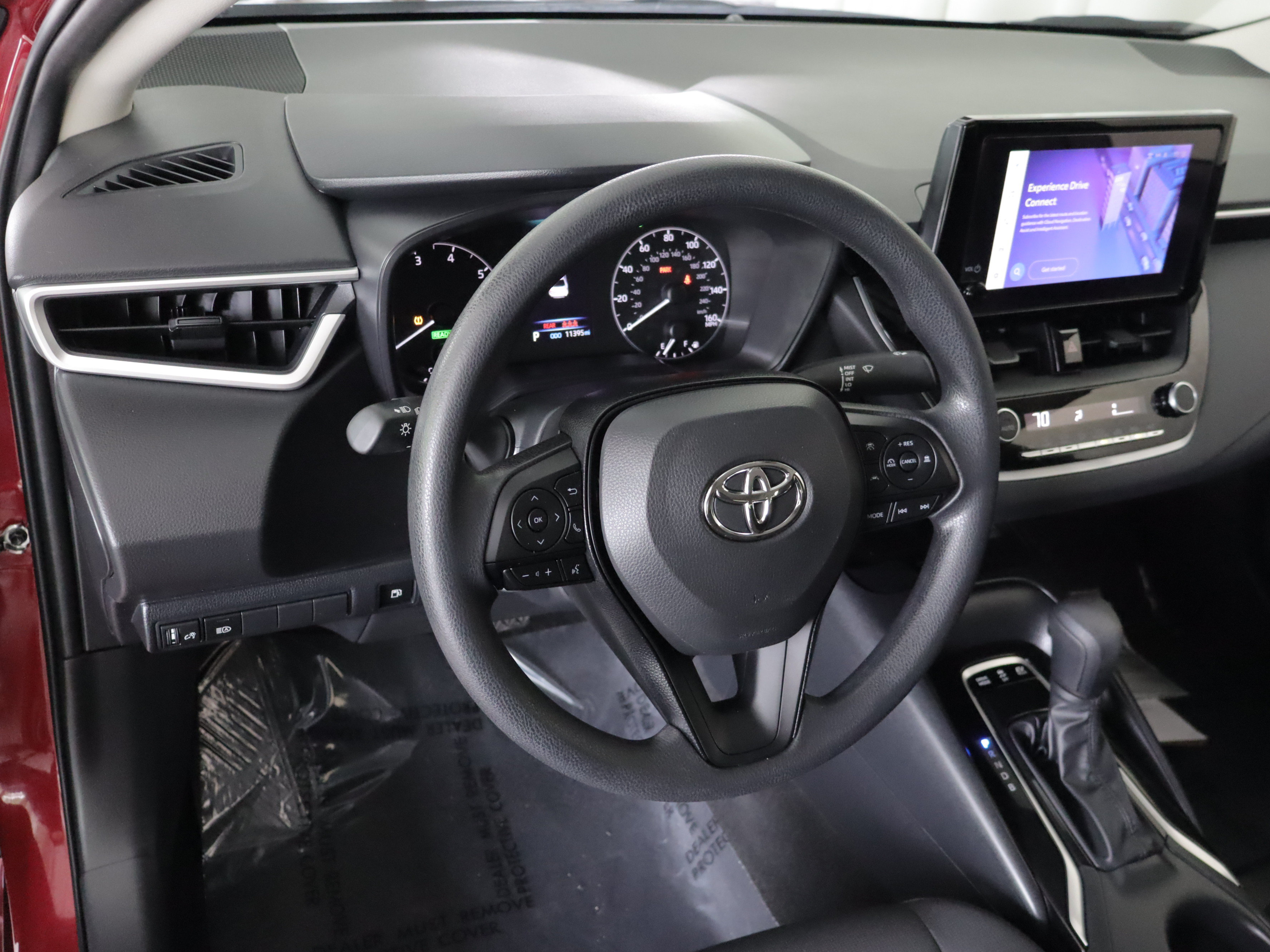 Used 2025 Toyota Corolla LE w/ LE Premium Package FWD image 9