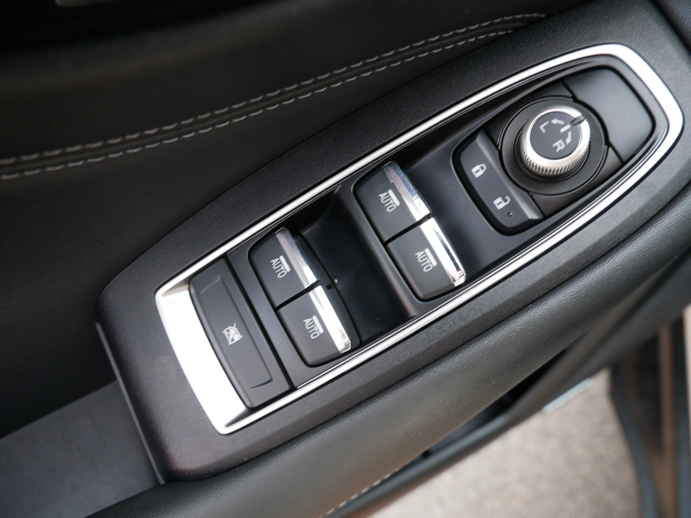 Used 2022 Subaru Outback Limited AWD/4WD image 19