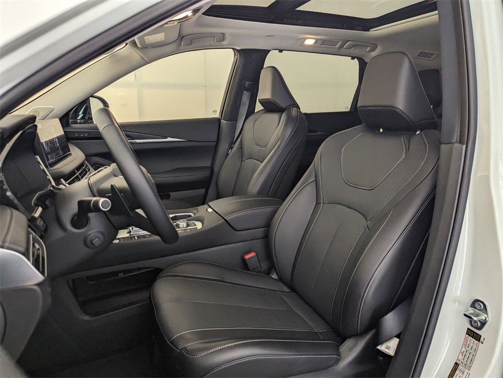 Certified 2025 INFINITI QX60 Sensory w/ Vision Package image 5