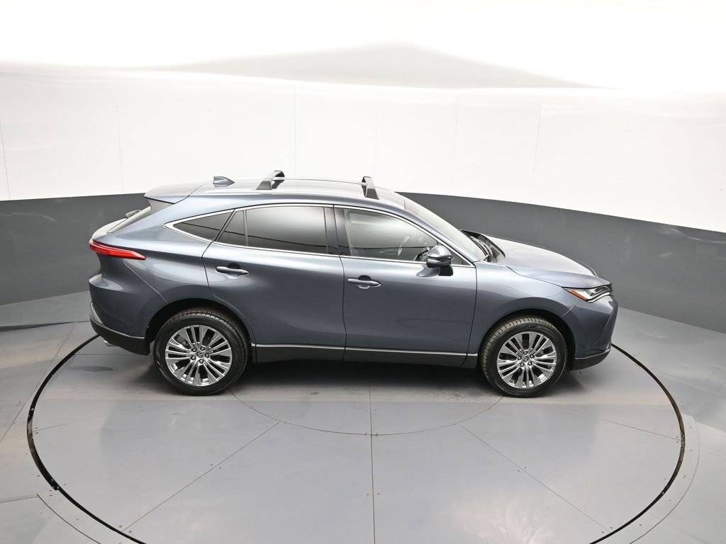 Certified 2023 Toyota Venza XLE AWD/4WD image 37