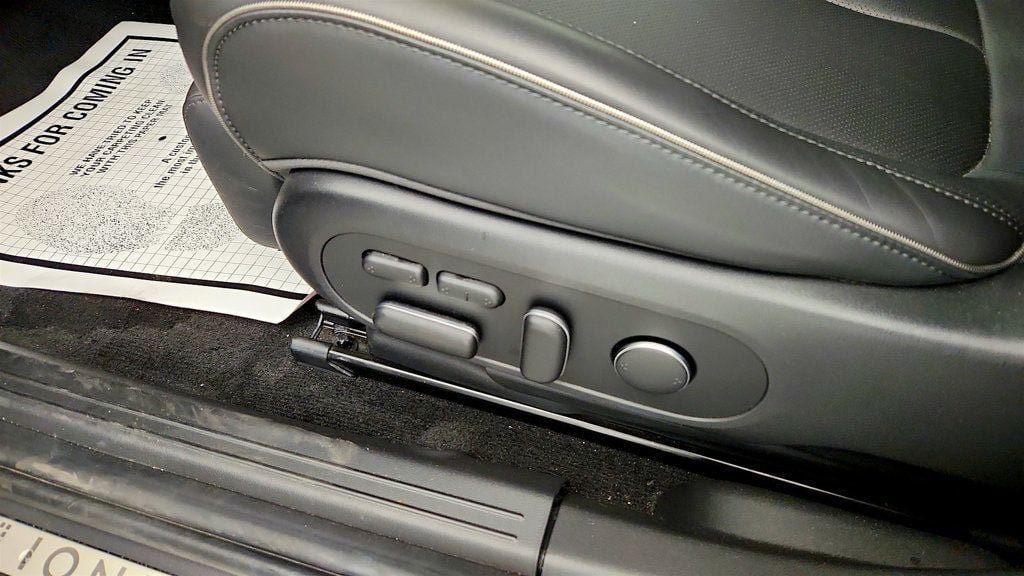 Used 2023 Hyundai Ioniq 5 Limited AWD/4WD image 11