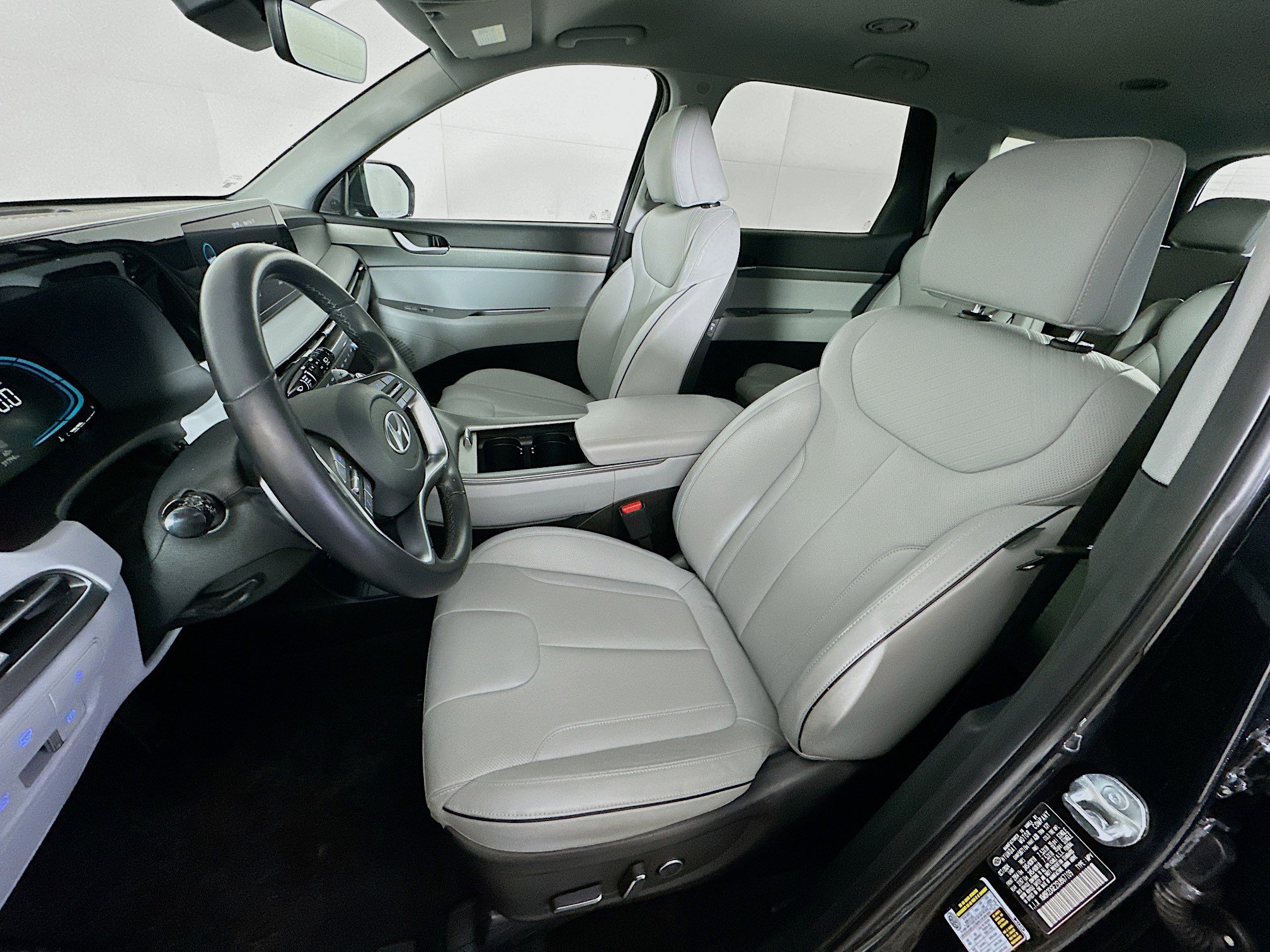 Used 2025 Hyundai Palisade SEL image 13
