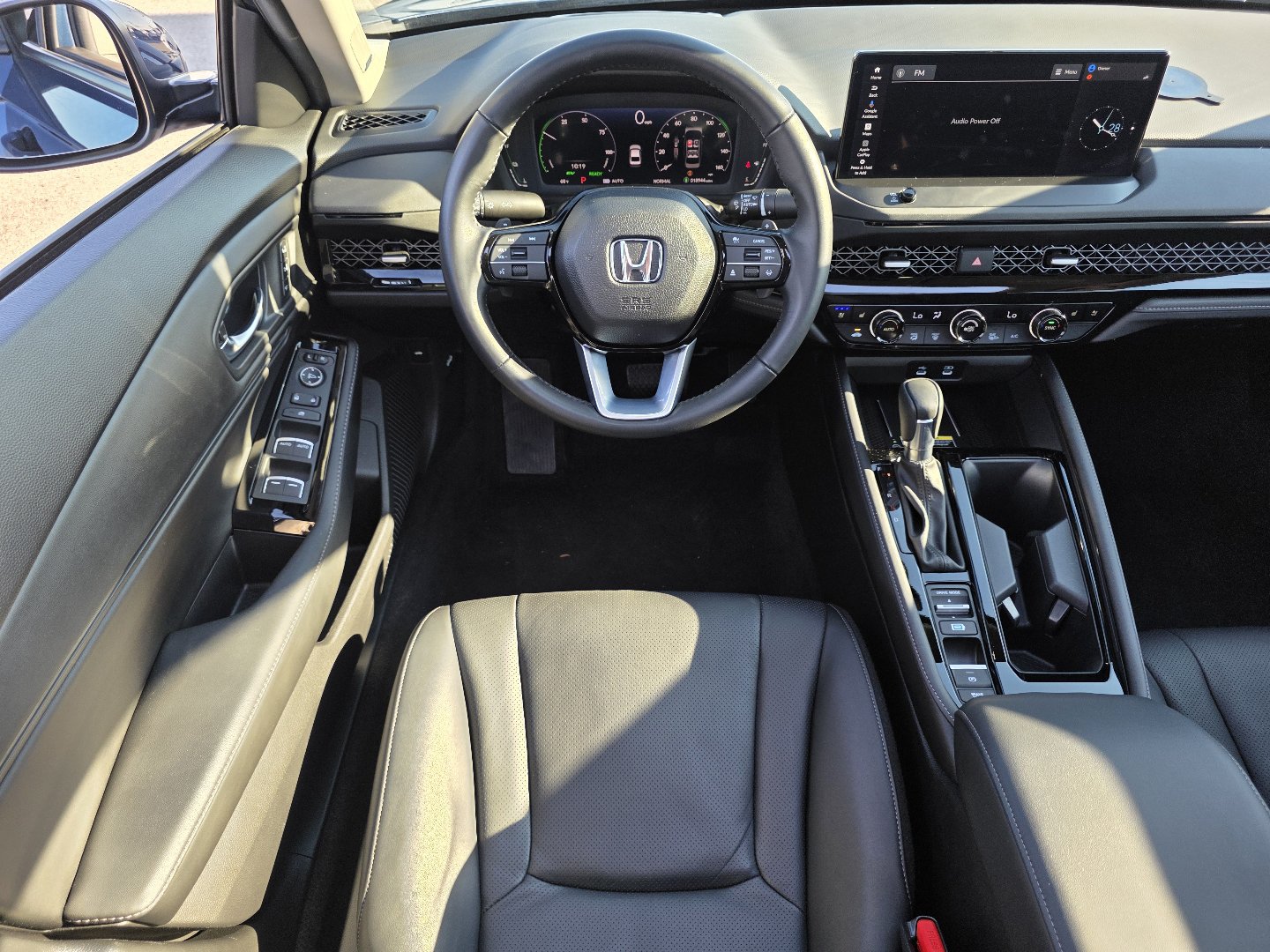 Used 2024 Honda Accord Touring image 25