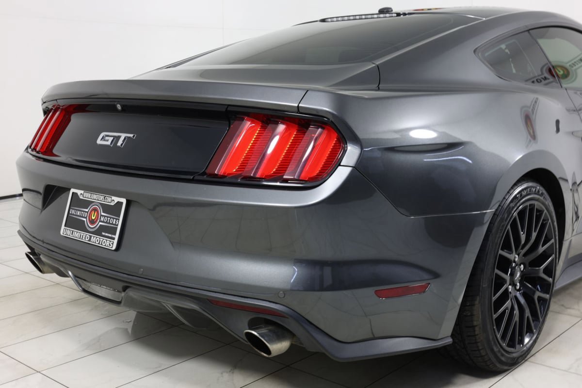 Used 2015 Ford Mustang GT Premium w/ GT Performance Package RWD image 39