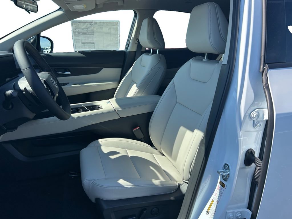 New 2025 Nissan Murano SV w/ Cargo Package image 9