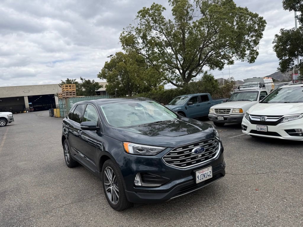 Used 2024 Ford Edge Titanium w/ Equipment Group 301A AWD/4WD image 2