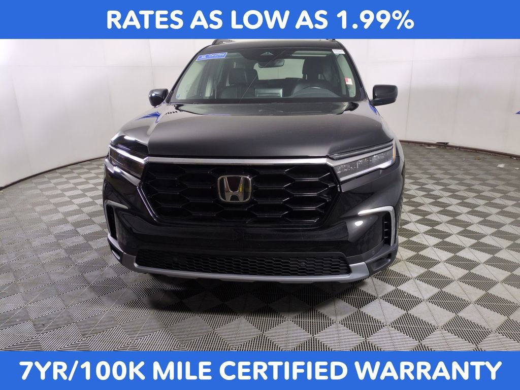 Certified 2025 Honda Pilot Touring image 8