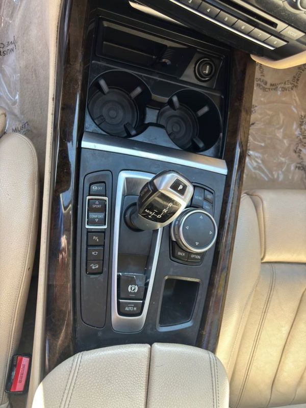 Used 2015 BMW X5 xDrive35d image 31