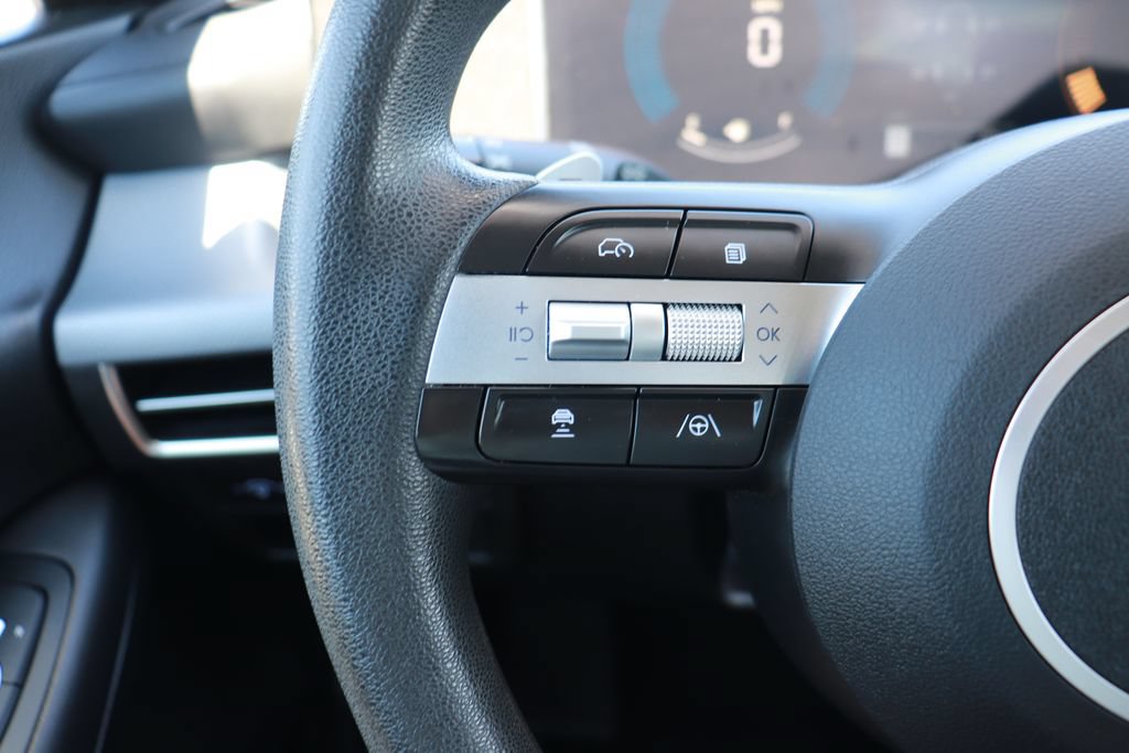 Used 2024 Hyundai Sonata SEL FWD image 17