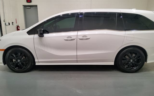 Used 2024 Honda Odyssey Sport image 6