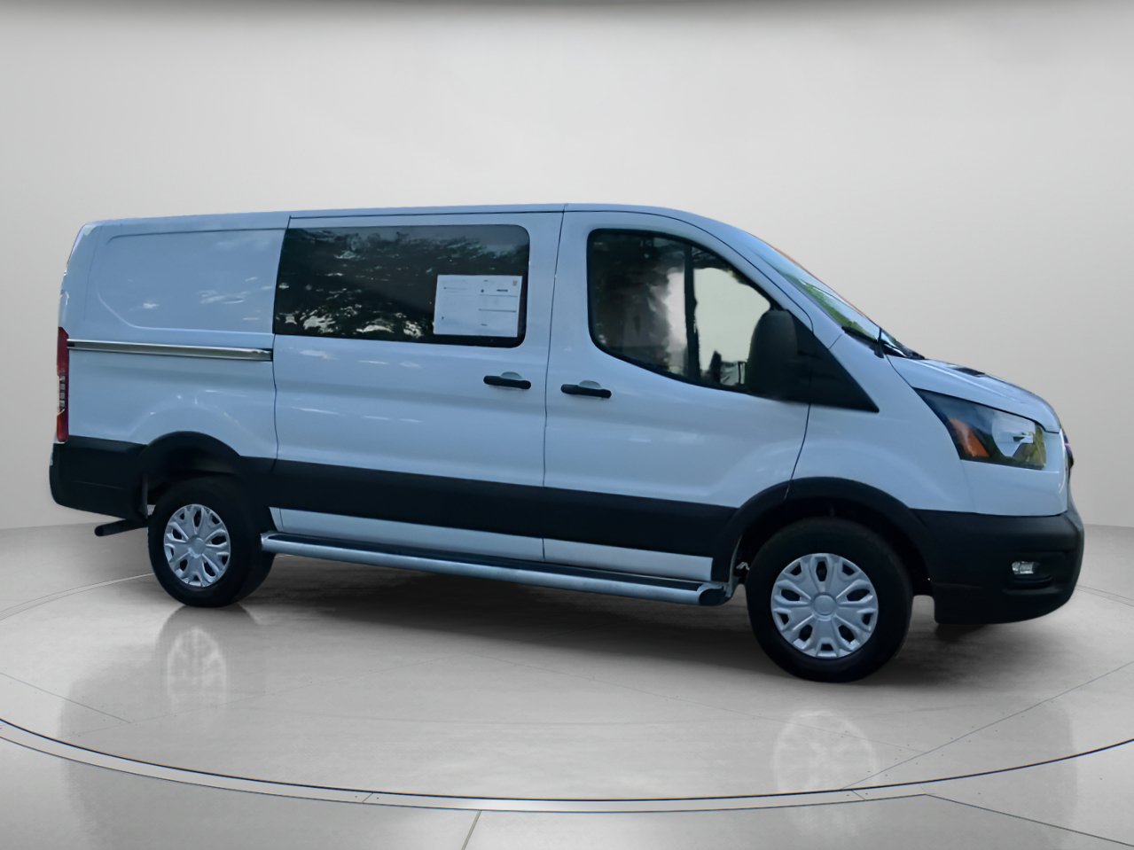 Used 2024 Ford Transit 250 Low Roof w/ Exterior Upgrade Package RWD image 34